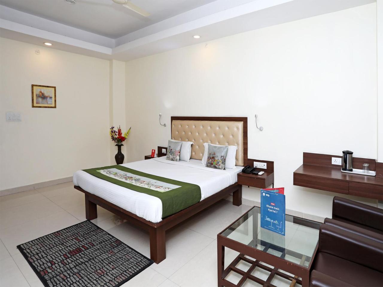 Hotel Oyo 680 Ranjana Heritage 3*