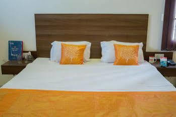 Oyo 680 Ranjana Heritage